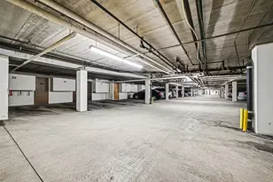 5645 Green Cir Dr, Minnetonka, MN 55343 - Photo 29