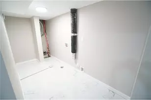 2710 15th Ave S, Minneapolis, MN 55407 - Photo 7