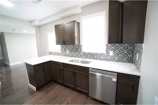 2710 15th Ave S, Minneapolis, MN 55407 - Photo 3