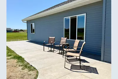 8594 Dolphin Road, Princeton, MN 55371 - Photo 25