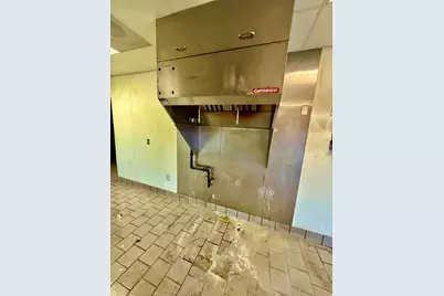 201 E College Drive #D, Marshall, MN 56258 - Photo 7