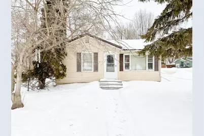 815 E Vernon Avenue, Fergus Falls, MN 56537 - Photo 1