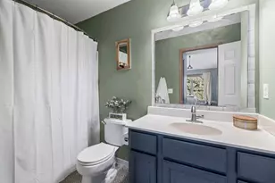 13710 Fair Oak Ct, Apple Valley, MN 55124 - Photo 19