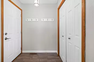 13710 Fair Oak Ct, Apple Valley, MN 55124 - Photo 37