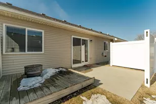 702 Southfork Pl SE, Kasson, MN 55944 - Photo 3