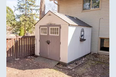 129 Hemlock Place, Vadnais Heights, MN 55127 - Photo 45