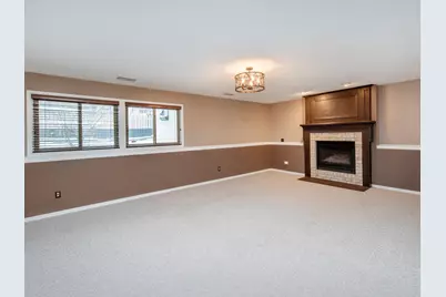 129 Hemlock Place, Vadnais Heights, MN 55127 - Photo 33