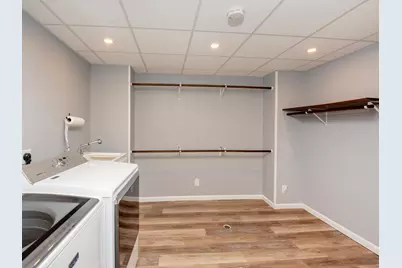 129 Hemlock Place, Vadnais Heights, MN 55127 - Photo 31