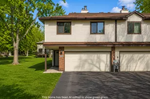8525 Maplebrook Pkwy N, Brooklyn Park, MN 55445 - Photo 3