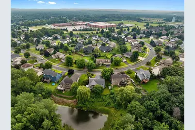 2513 Burl Oak Curve, Hudson, WI 54016 - Photo 5