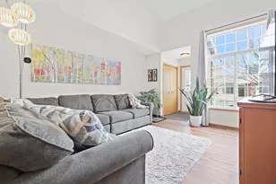 588 Spruce Dr, Hudson, WI 54016 - Photo 3