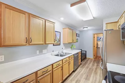 588 Spruce Drive, Hudson, WI 54016 - Photo 7