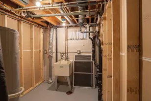 6418 Knoll Street N, Golden Valley, MN 55427 - Photo 19