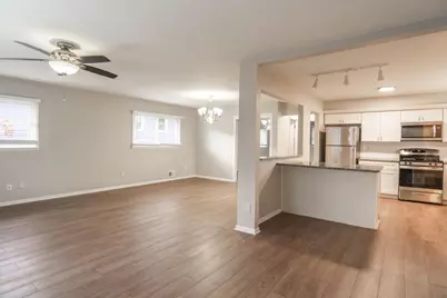 6418 Knoll Street N, Golden Valley, MN 55427 - Photo 7