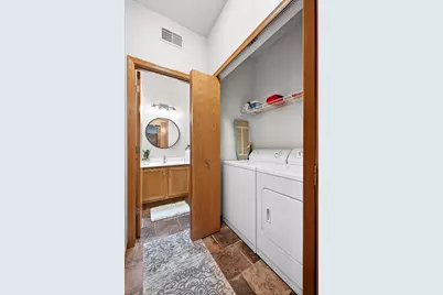 17975 Cobblestone Way, Eden Prairie, MN 55347 - Photo 9