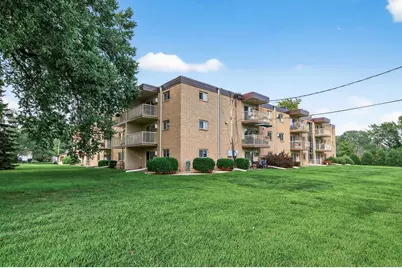 3153 Old Highway 8 #304, Roseville, MN 55418 - Photo 27