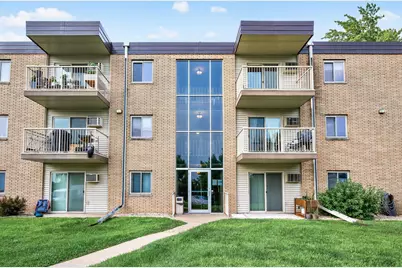 3153 Old Highway 8 #304, Roseville, MN 55418 - Photo 25