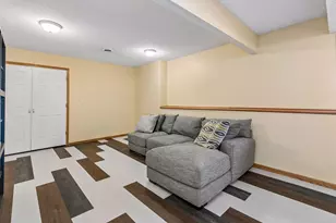 1617 Lexington Ln, Shakopee, MN 55379 - Photo 27