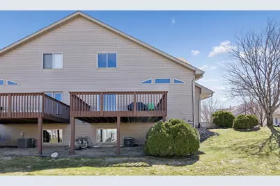 1617 Lexington Lane, Shakopee, MN 55379 - Photo 33