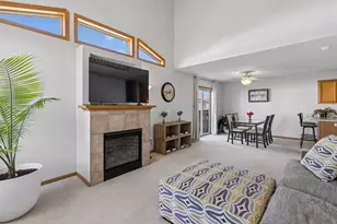 1617 Lexington Ln, Shakopee, MN 55379 - Photo 3