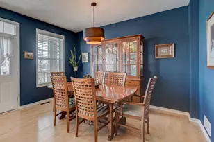 15647 Eaglewood Ln, Apple Valley, MN 55124 - Photo 3