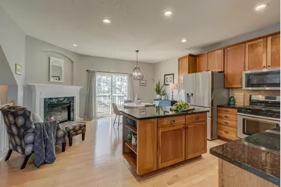 15647 Eaglewood Lane #1502, Apple Valley, MN 55124 - Photo 9