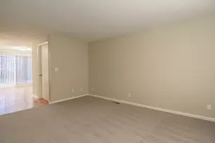 38 Winona St W, Saint Paul, MN 55107 - Photo 9