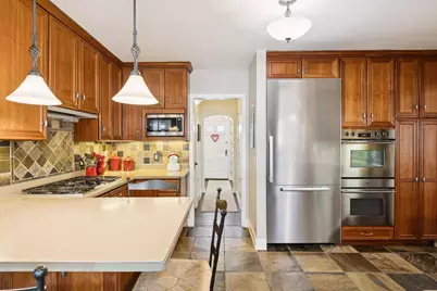 1827 Eleanor Avenue, Saint Paul, MN 55116 - Photo 11