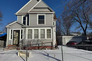 2106 4th Ave N, Minneapolis, MN 55405 - Photo 1