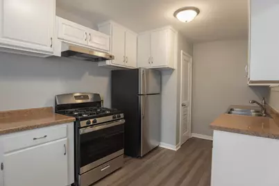 5048 Girard Ave N, Minneapolis, MN 55430 - Photo 3