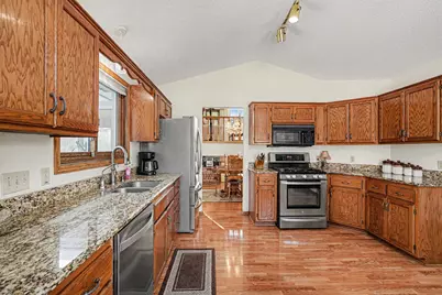 9237 Ashley Terrace, Brooklyn Park, MN 55443 - Photo 3