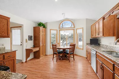 9237 Ashley Terrace, Brooklyn Park, MN 55443 - Photo 5