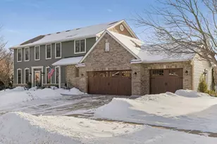 16917 73rd Pl N, Maple Grove, MN 55311 - Photo 1