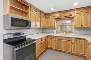 17 Gold St, Minnesota Lake, MN 56068 - Photo 3