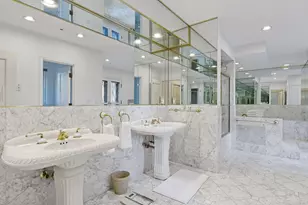 2218 Lake Of The Isles Parkway W, Minneapolis, MN 55405 - Photo 29