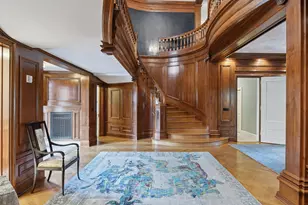 2218 Lake Of The Isles Parkway W, Minneapolis, MN 55405 - Photo 19