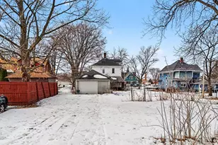 609 Forest St, Kenyon, MN 55946 - Photo 21