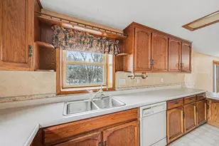 401 2nd St E, Wanamingo, MN 55983 - Photo 11