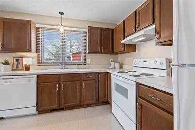 1112 67th Avenue N, Brooklyn Center, MN 55430 - Photo 13