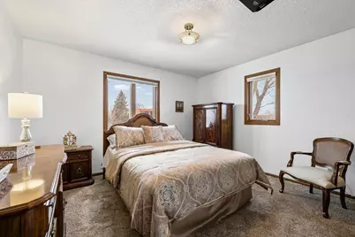 1112 67th Avenue N, Brooklyn Center, MN 55430 - Photo 17