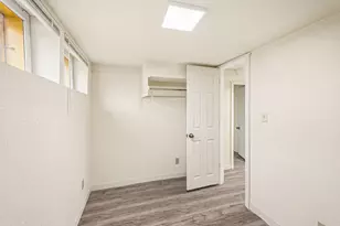 4701 Bryant Ave N, Minneapolis, MN 55430 - Photo 27