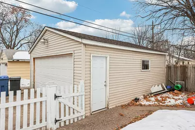 4701 Bryant Avenue N, Minneapolis, MN 55430 - Photo 35