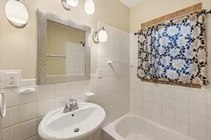 4701 Bryant Ave N, Minneapolis, MN 55430 - Photo 19