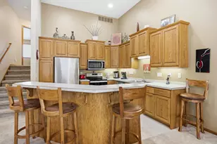 3250 40th Ave S, Fargo, ND 58104 - Photo 7