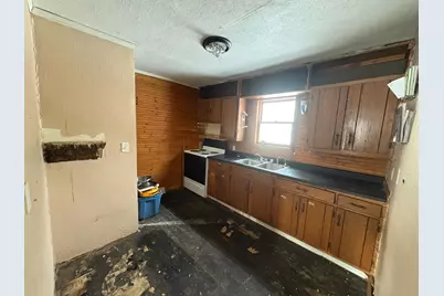 109 E 9th Street, Morris, MN 56267 - Photo 5