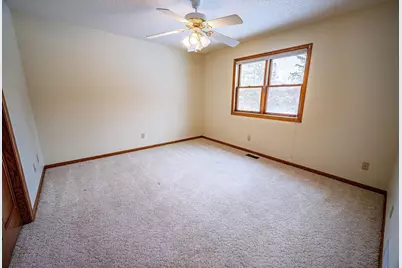 113 N Ida Street, Ellsworth, WI 54011 - Photo 9