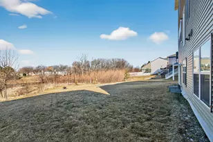 5490 Annapolis Ln N, Plymouth, MN 55446 - Photo 51