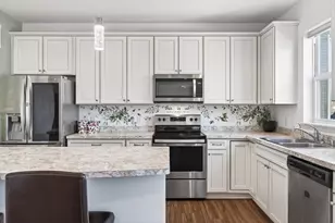 5490 Annapolis Ln N, Plymouth, MN 55446 - Photo 31