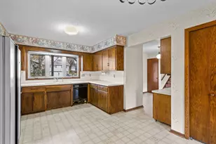 3101 125th Street E, Burnsville, MN 55337 - Photo 11