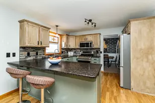 4541 Savannah Dr NW, Rochester, MN 55901 - Photo 7